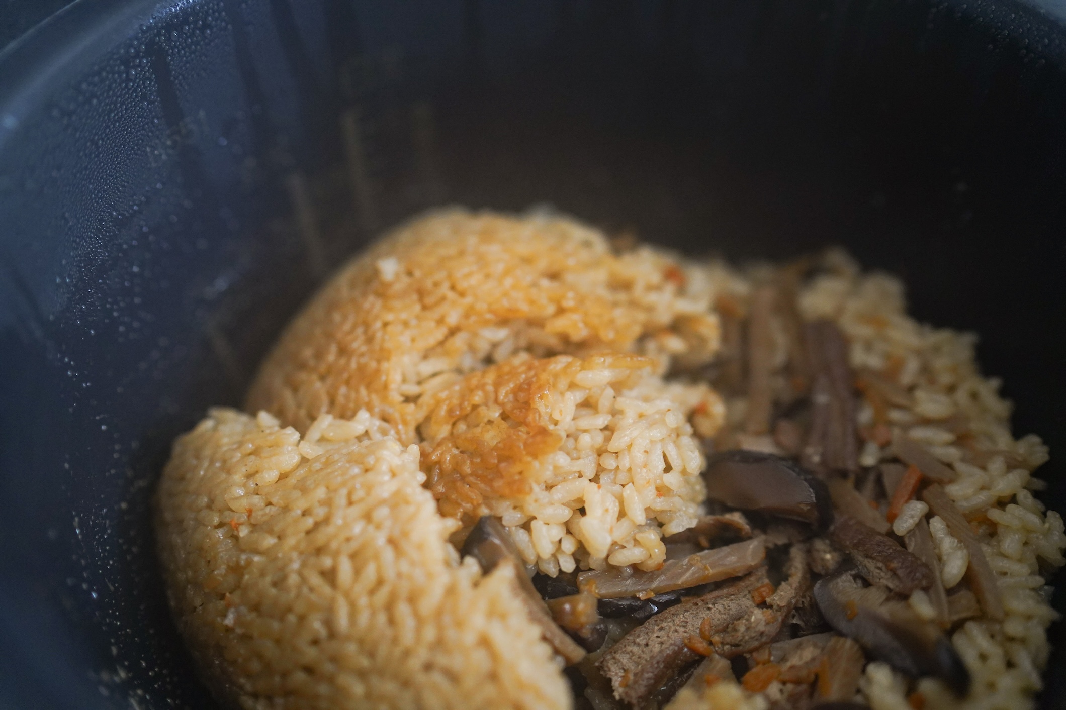 炊き立てご飯